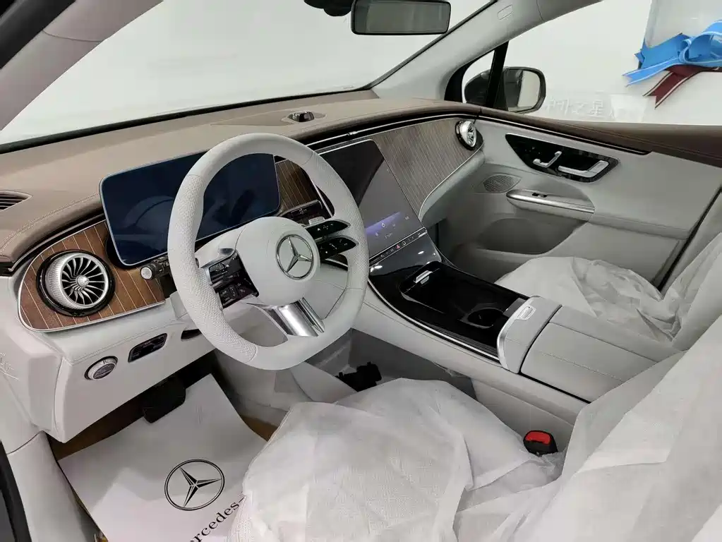 Mercedes-Benz EQE SUV 2024 500 4MATIC Pioneer Edition