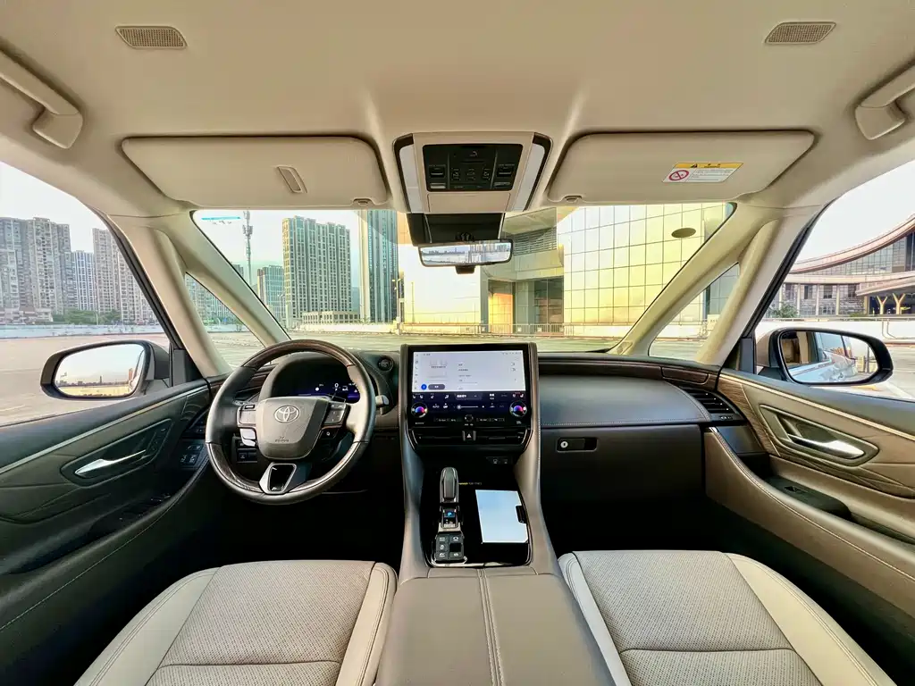 Toyota Alphard 2024 Hybrid 2.5L Premium Edition