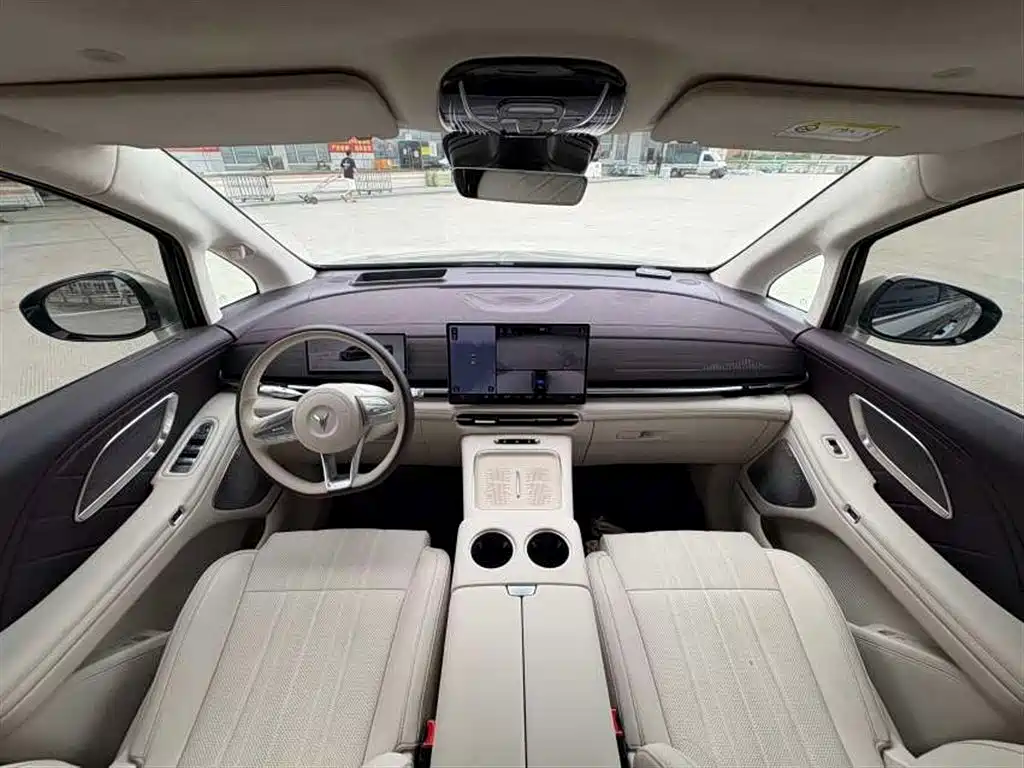 Voyah Dreamer 2026 PHEV Qiankun Ultra
