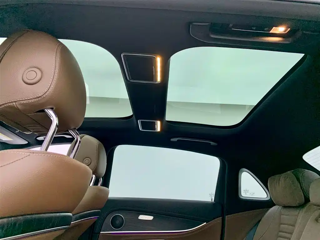 Mercedes-Benz E-Class 2023 E 300 L Sport Fashion
