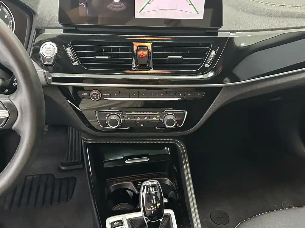 BMW 1 Series 2023 120i M Sport Edition
