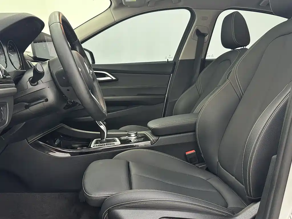 BMW 1 Series 2023 120i M Sport Edition