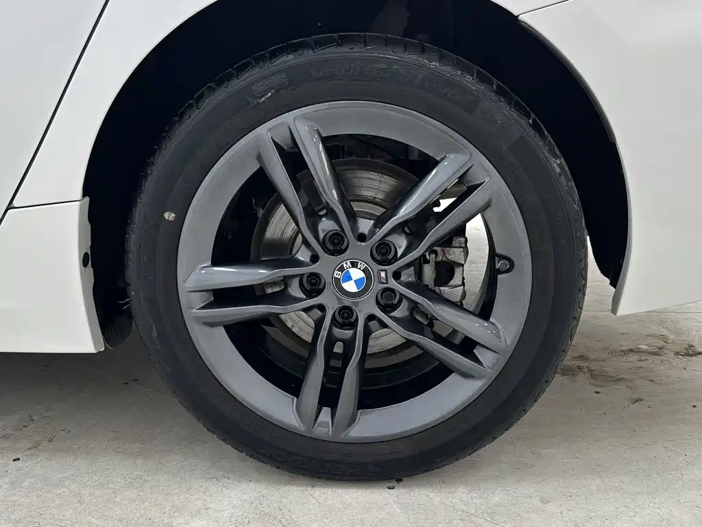 BMW 1 Series 2023 120i M Sport Edition