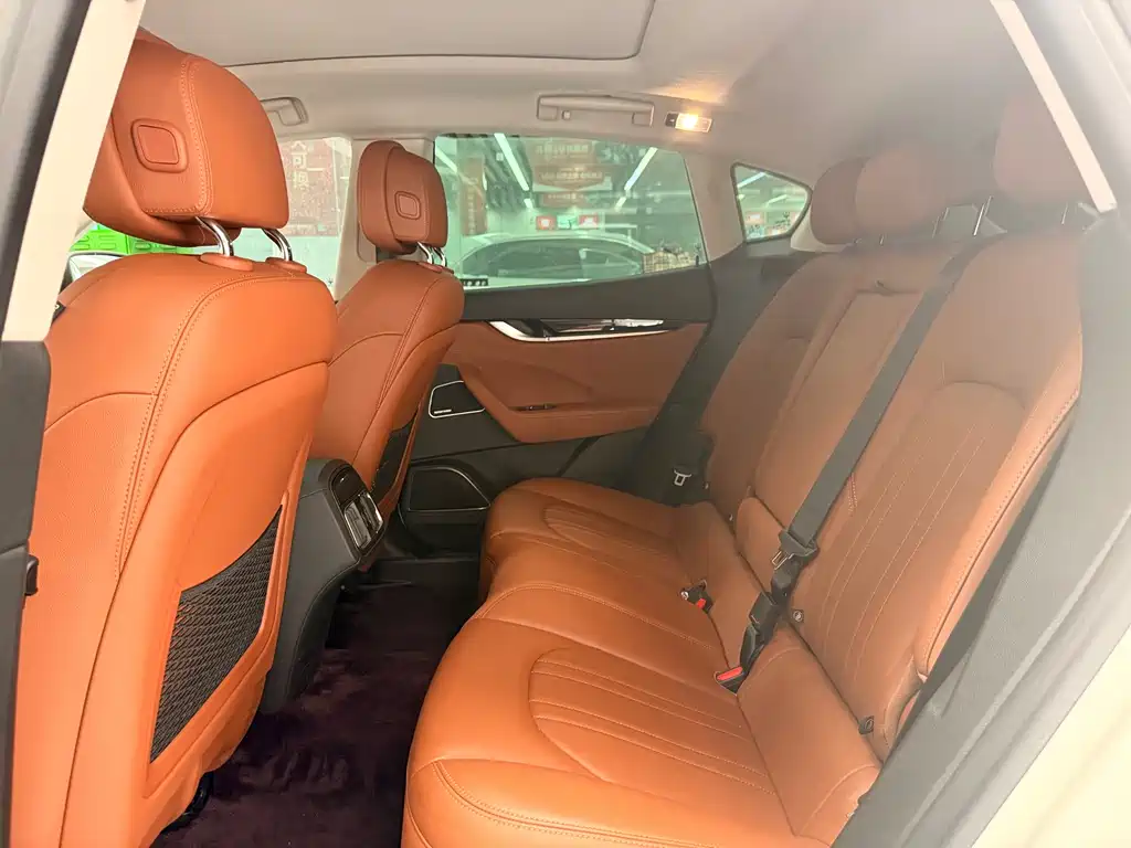 Maserati Levante 2021 3.0T Standard Edition