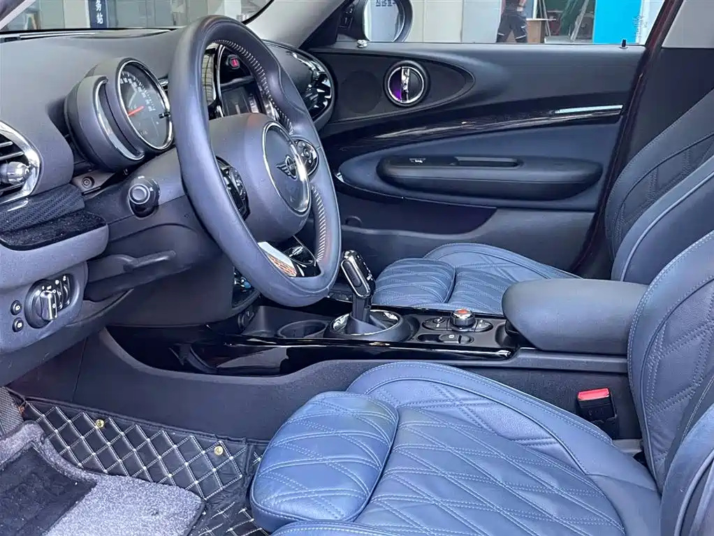 MINI Clubman 2019 1.5T Cooper Connoisseur