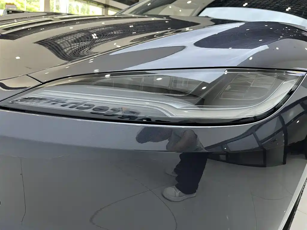 Model 3 2023 Rear-Wheel Drive