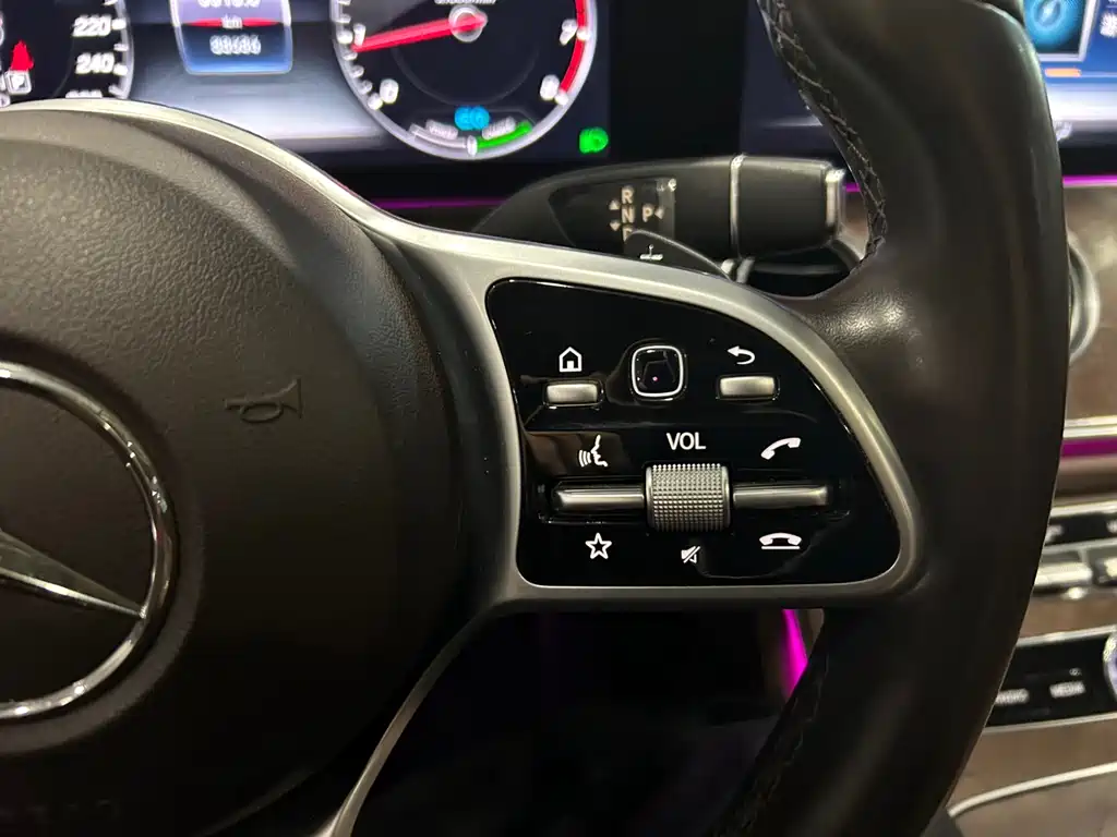 Mercedes-Benz E-Class 2019 E 260 L