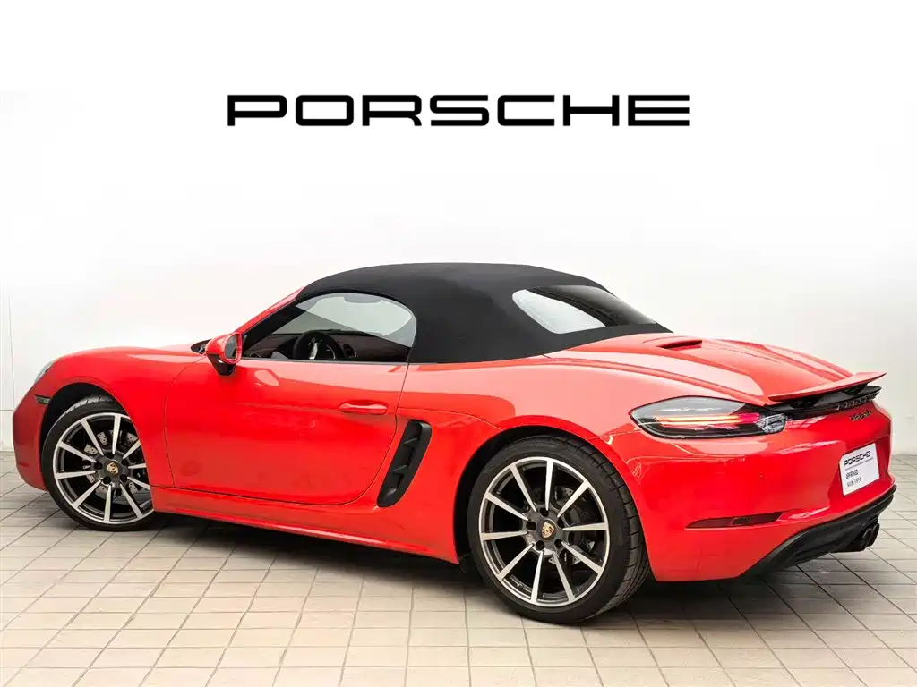 Porsche 718 Boxster 2.0T 2022