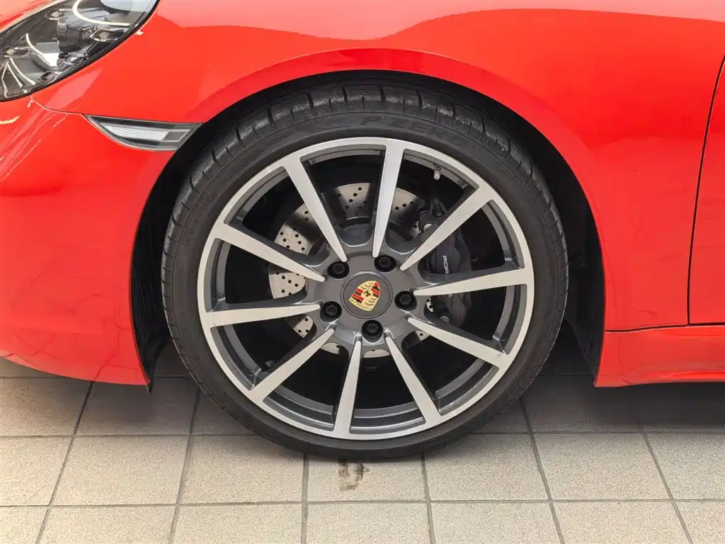 Porsche 718 Boxster 2.0T 2022