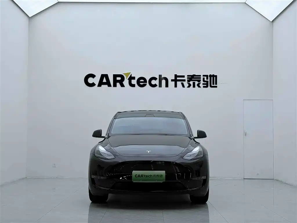 Tesla Model Y 2022 Long Range AWD (facelift)