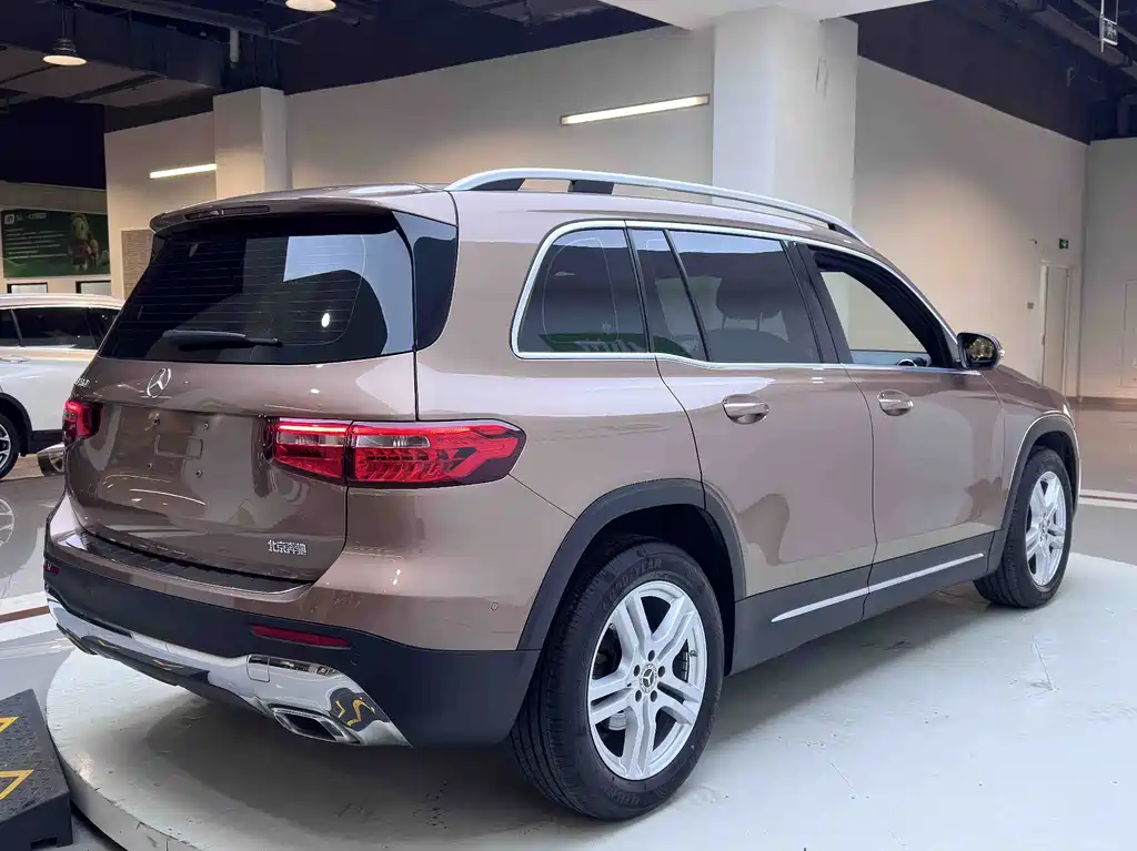 Mercedes-Benz GLB 180 Dynamic 2020