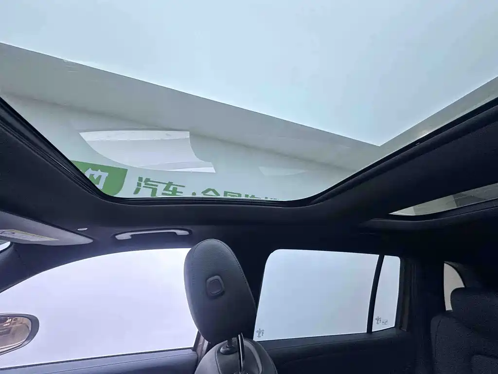 Mercedes-Benz GLB 180 Dynamic 2020