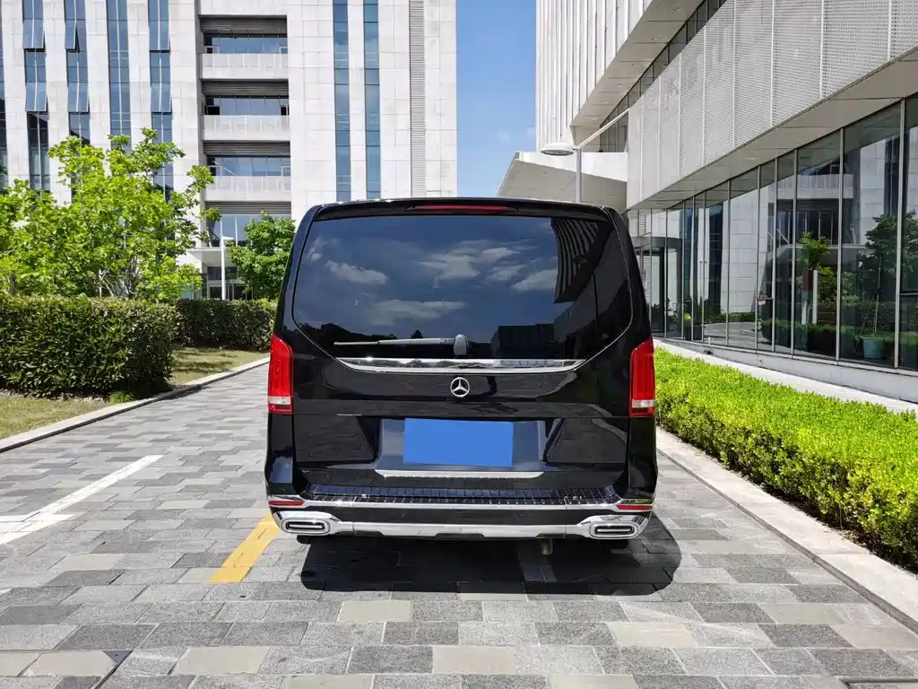 Mercedes-Benz V-Class 2021 V 260 L Long Wheelbase Luxury