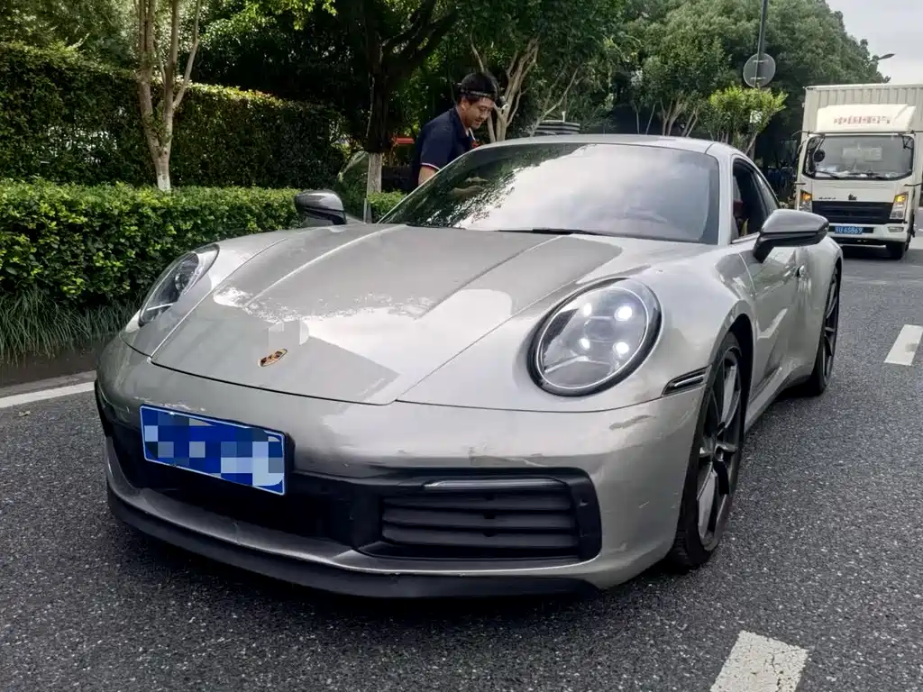 Porsche 911 2023 Carrera T 3.0T