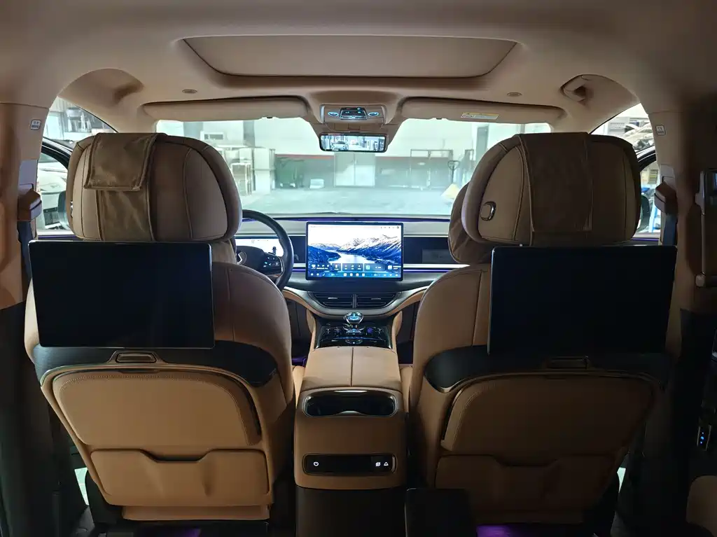Denza D9 2025 DM-i Intelligent Driving Edition 1020 AWD Flagship