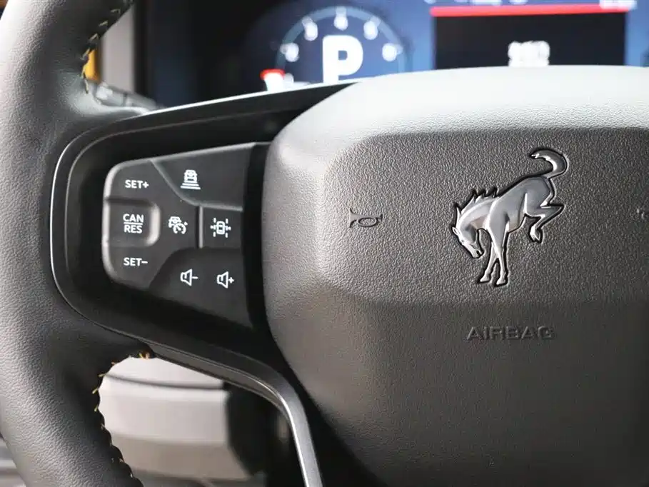 Ford Bronco 2024 2.3T Badlands