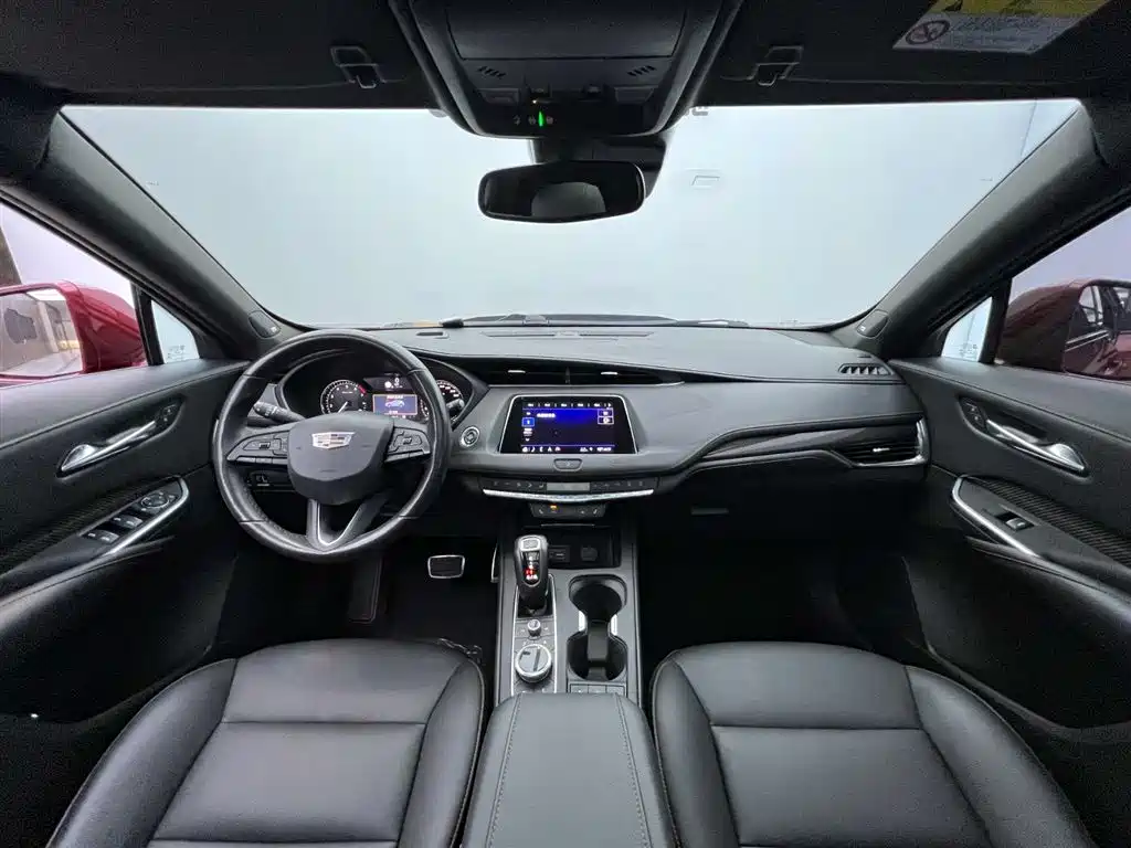Cadillac XT4 2018 28T AWD Sport