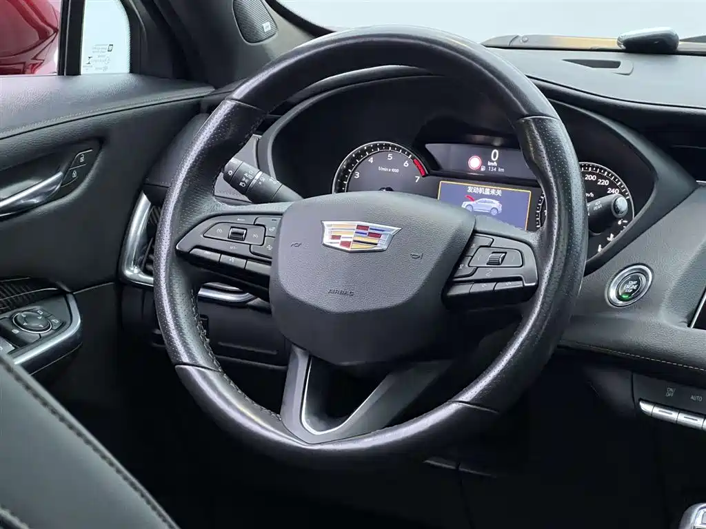 Cadillac XT4 2018 28T AWD Sport