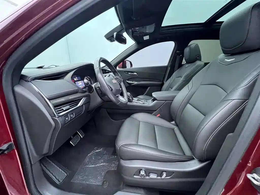 Cadillac XT4 2018 28T AWD Sport