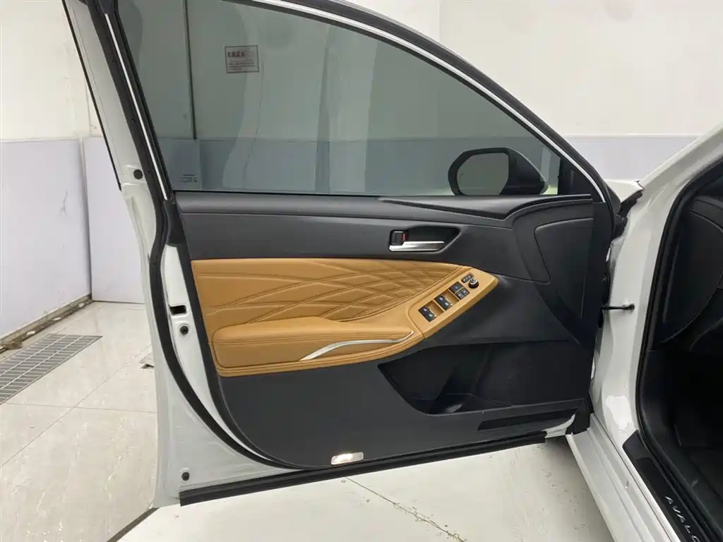 Avalon 2023 Hybrid 2.5L XLE Premium Edition