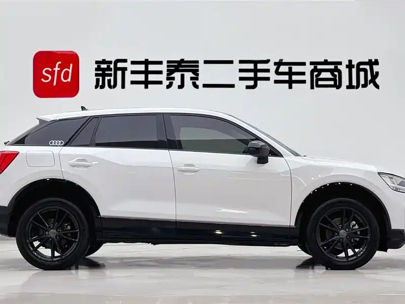 Audi Q2L 2021 35 TFSI Entry Dynamic Edition