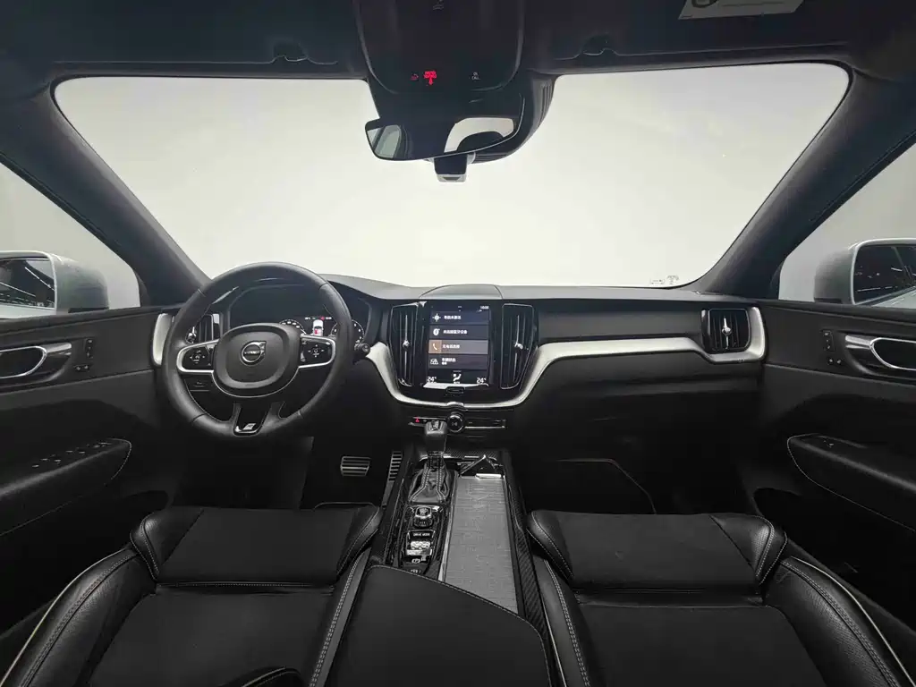 Volvo XC60 2019 T5 AWD Zhiyuan Sport Edition China V