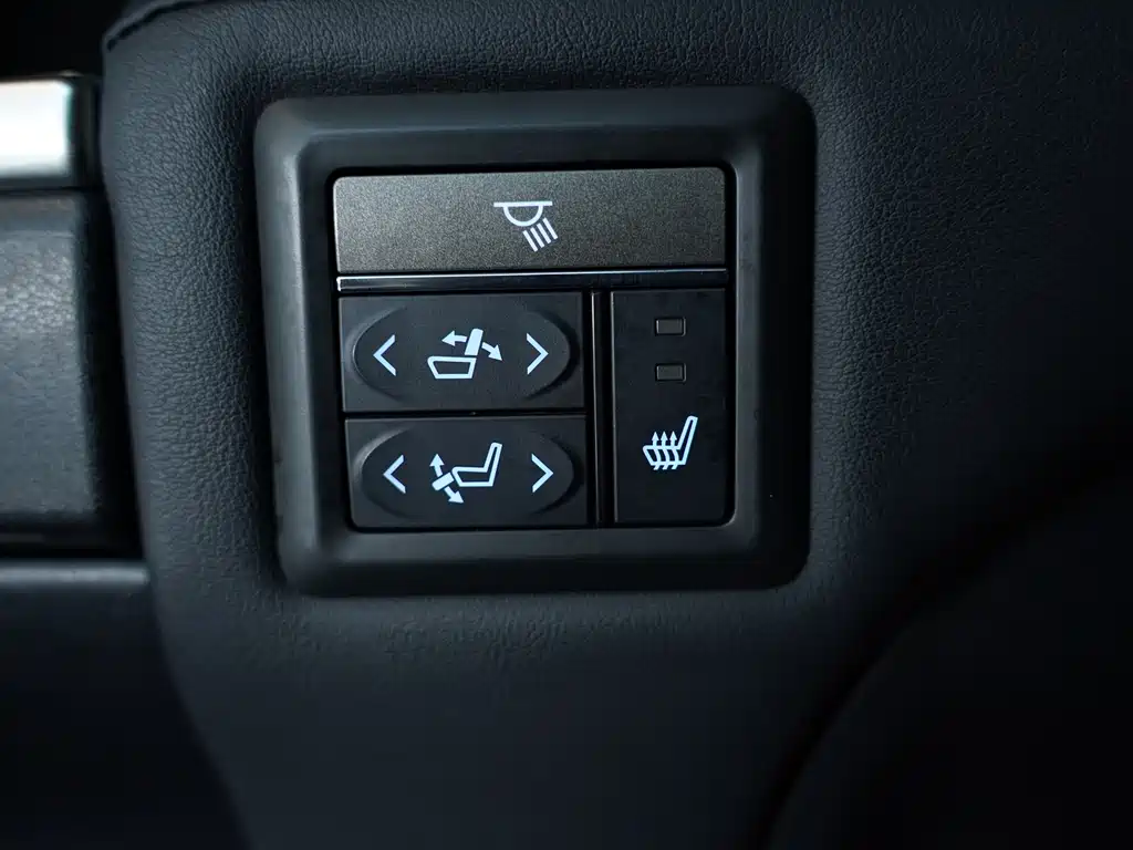 Velfire 2021 皇冠 Hybrid 2.5L HV Luxury Edition