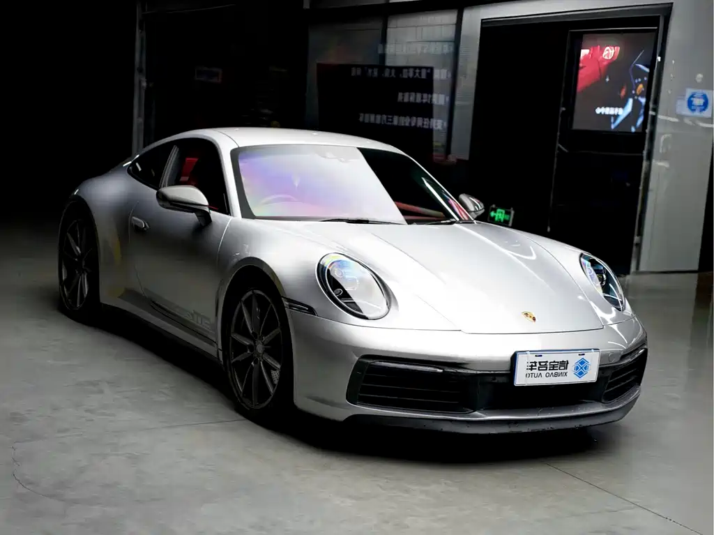 Porsche 911 2023 Carrera T 3.0T
