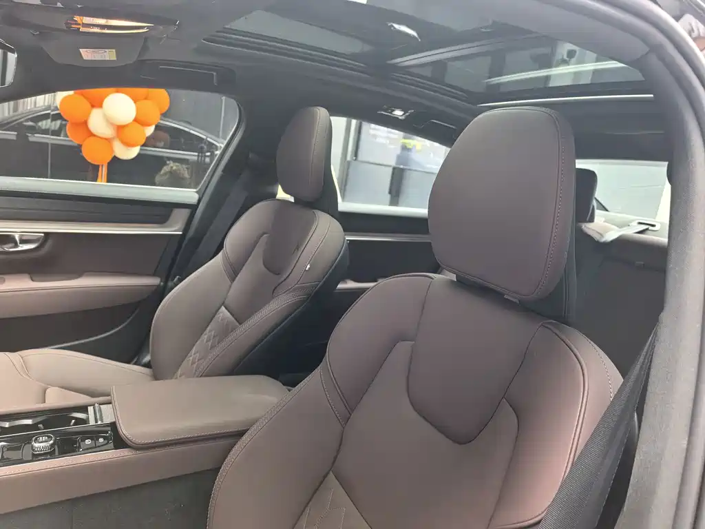 Volvo S90 2026 B5 Inscription