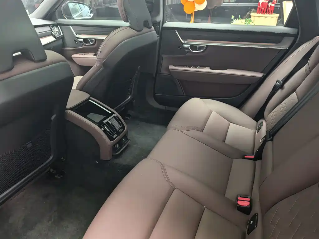 Volvo S90 2026 B5 Inscription