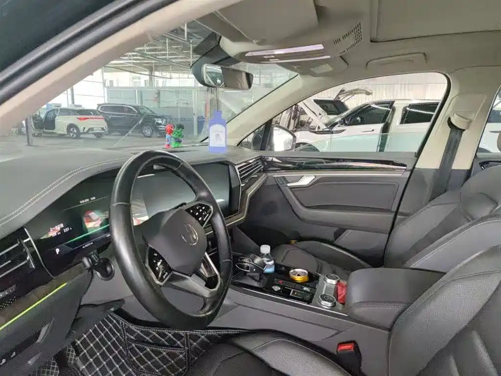 Volkswagen Touareg 2021 2.0 TSI Elegance
