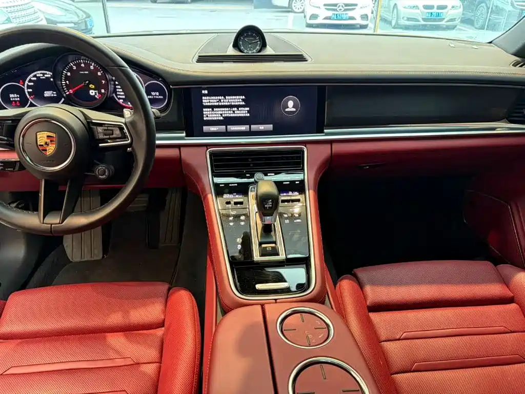 Porsche Panamera 2023 2.9T