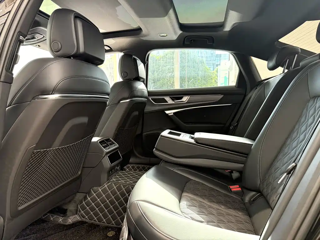 Audi A6L 2026 45 TFSI Zhenxuan Dynamic Edition