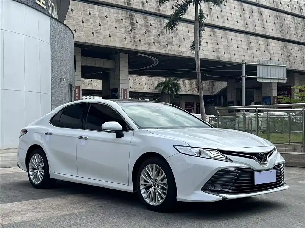 Camry 2019 2.5G Luxury Edition China VI