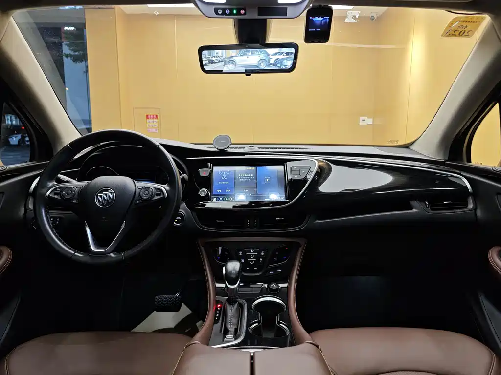 Buick Envision Plus 2021 532T FWD Luxury