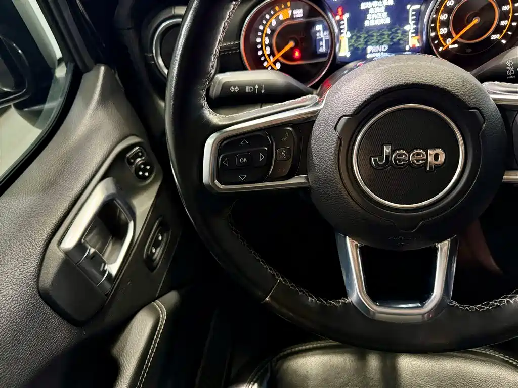 Jeep Wrangler 2021 2.0T Sahara Unlimited