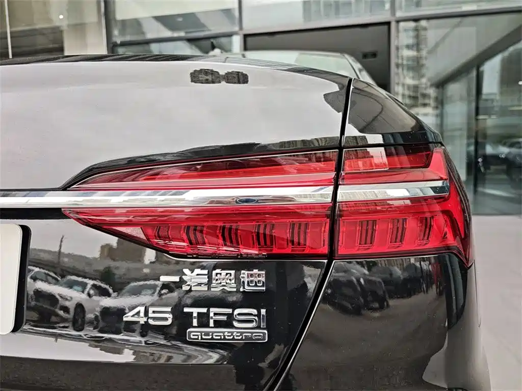 Audi A6L 2025 45 TFSI quattro Premium Dynamic Edition
