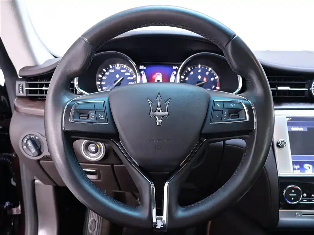 Maserati Quattroporte 2015 3.0T Standard
