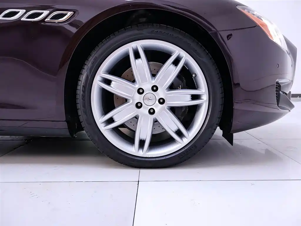 Maserati Quattroporte 2015 3.0T Standard