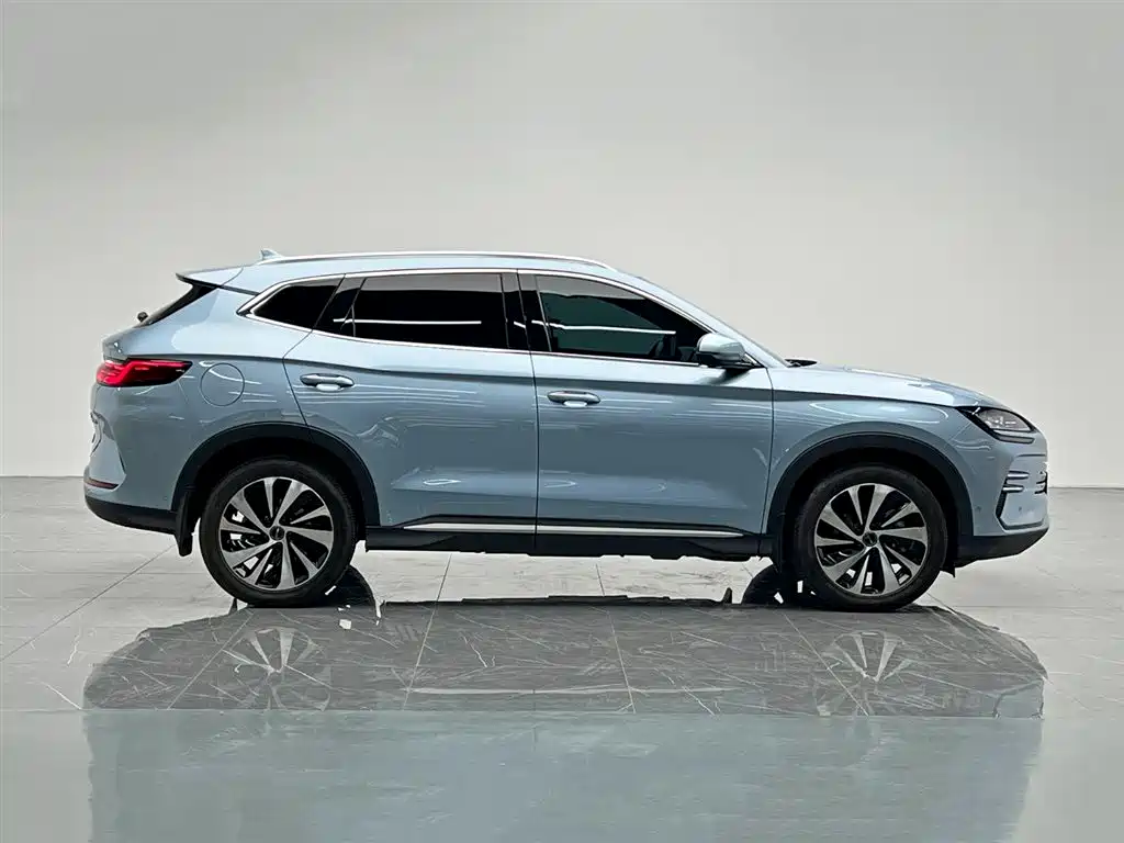 BYD Song Plus DM-i Champion Edition 150km Flagship Plus 5G 2023