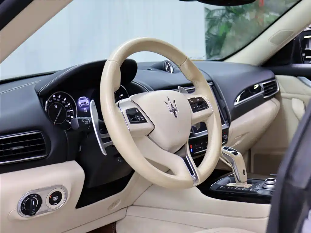 Levante 2021 3.0T Standard