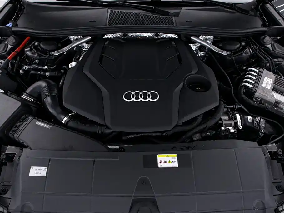 Audi A6L 2023 55 TFSI quattro Exclusive Elegant