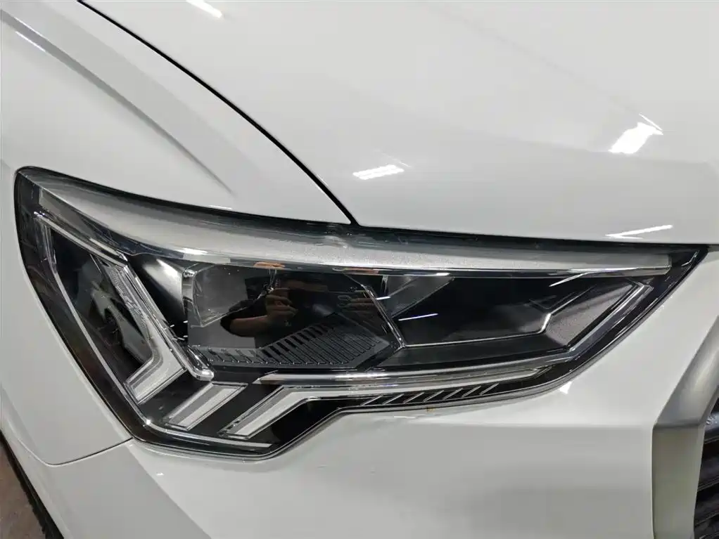 Audi Q3 2019 35 TFSI S Line