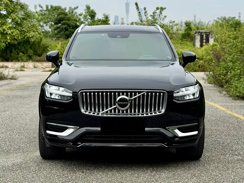 Volvo XC90 2022 B6 Momentum 7-seater