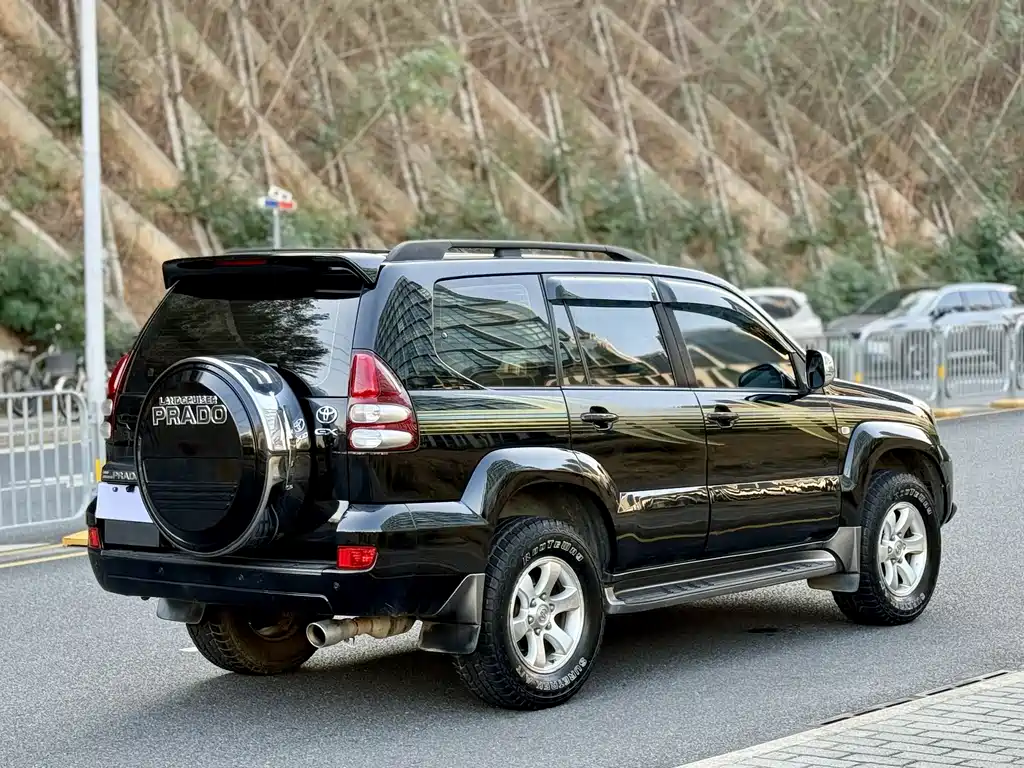 Toyota Land Cruiser Prado 2008 2.7L Automatic
