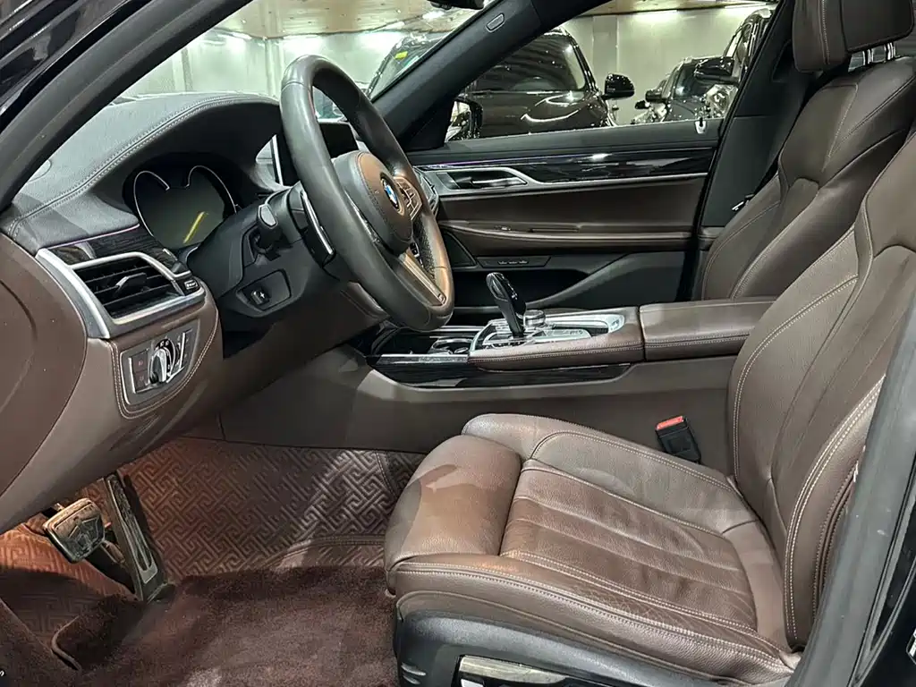 BMW 7 Series 2018 730Li Leading Edition M Sport Package