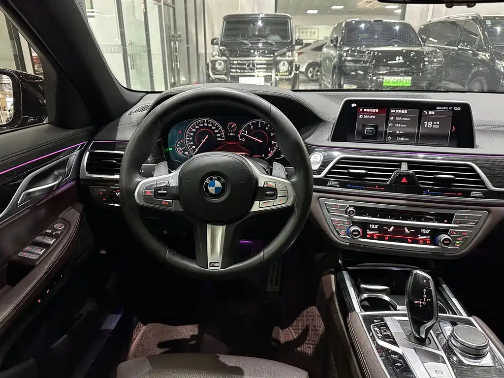 BMW 7 Series 2018 730Li Leading Edition M Sport Package