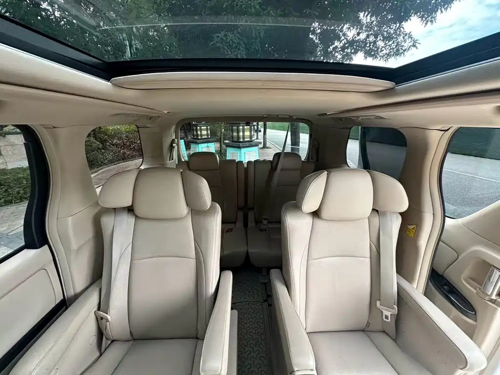 Alphard 2012 2.4L Luxury Edition