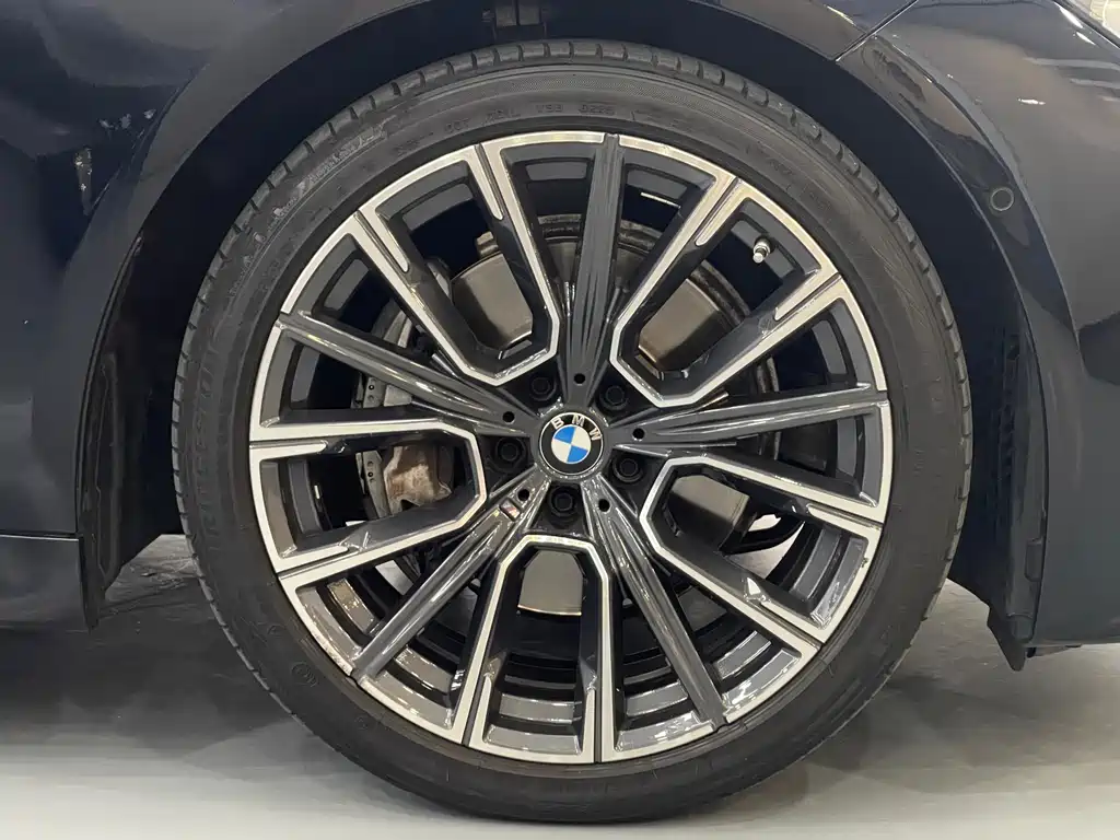BMW 7 Series 2021 740Li Leading Edition M Sport Package