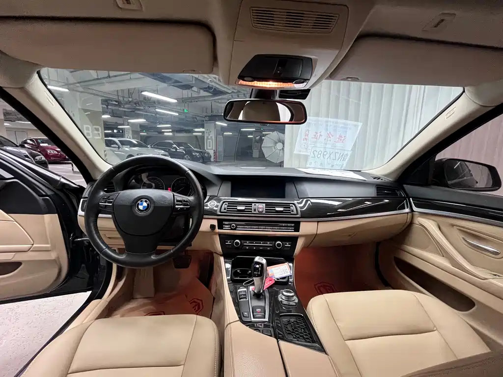 BMW 5 Series 2012 530Li Leading Edition